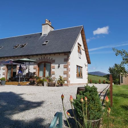 Thistle Dhu Bed And Breakfast Glenlivet Exterior foto